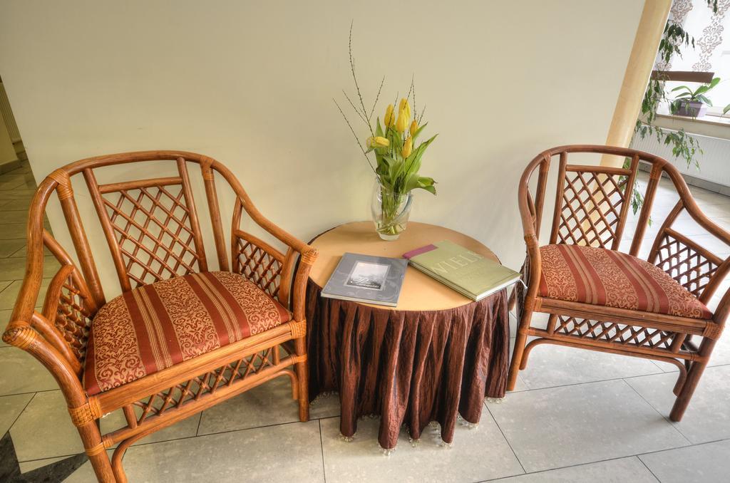 Hotel Calisia Kalisz  Luaran gambar